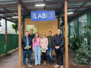 UMA ESCOLA QUE NÃO PRECISA DE LIXEIRAS.